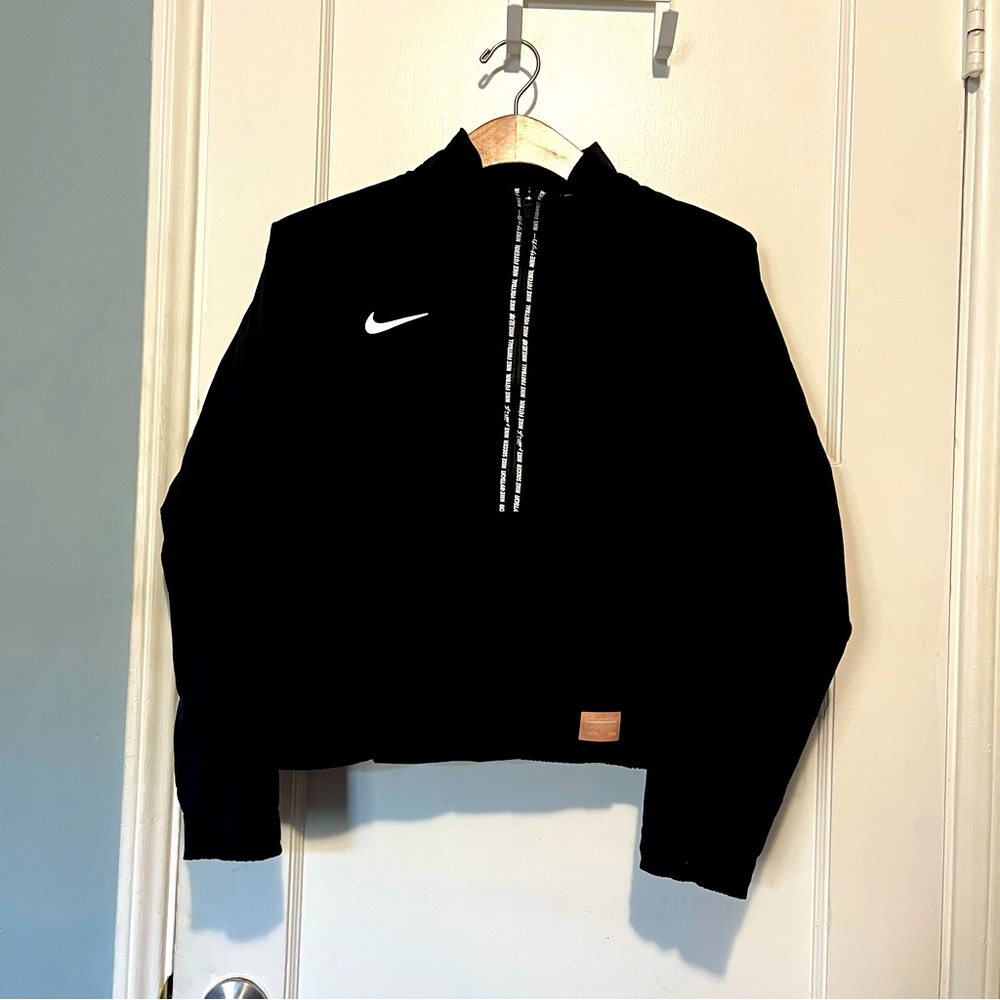 Women’s Nike FC Soccer Pullover Black Jacket Size Small